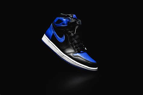 Air Jordan 1 Retro Blue Wallpapers - Wallpaper Cave