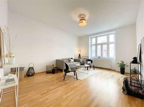 FRISCH SANIERT Wundervolle 3 Zimmerwohnung Mit Terrasse Und