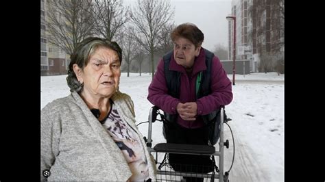 Vögel Hartz und herzlich Regina stocksauer auf Krankenkasse