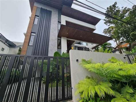 For Sale Brandnew House And Lot With Swimming Pool In Ayala Heights