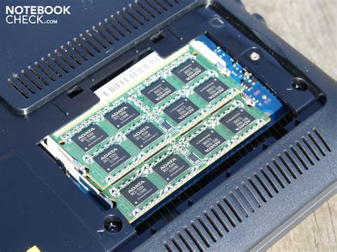 Review Samsung RC510-S01DE Notebook - NotebookCheck.net Reviews