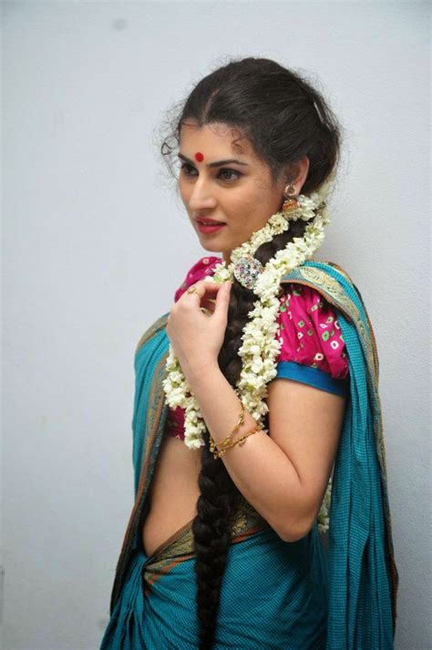 Actress Archana Hot Saree Photos Cine Gallery