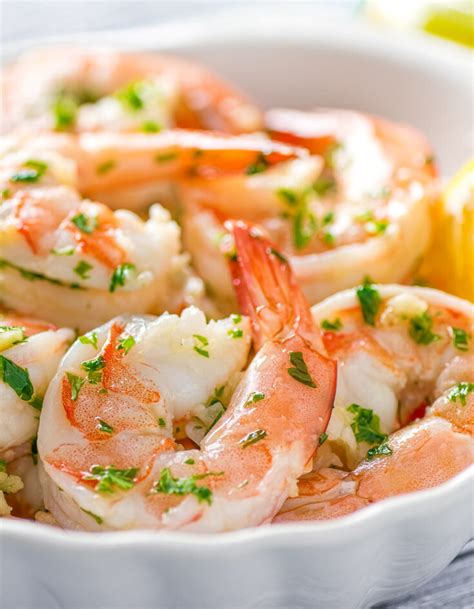 Garlic Butter Shrimp Scampi Recipe • The Wicked Noodle