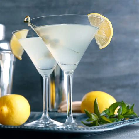 Best Lemon Drop Martini: A Sweet & Sour Vodka Cocktail