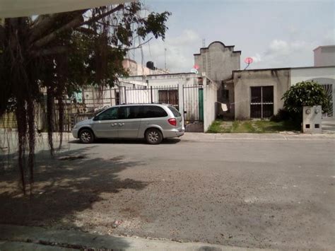 Venta Casa En Jardines De Banampak Canc N Mx Ij Icasas Mx