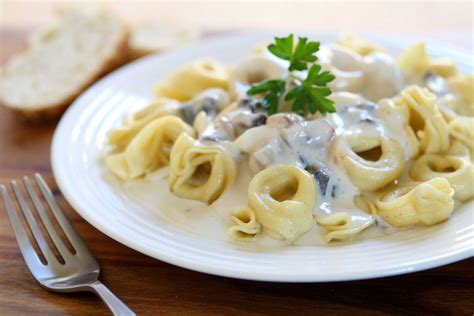 This Tortellini With Mushroom Cream Sauce Is Classic Cheesy Creamy And Perfectly Seasoned