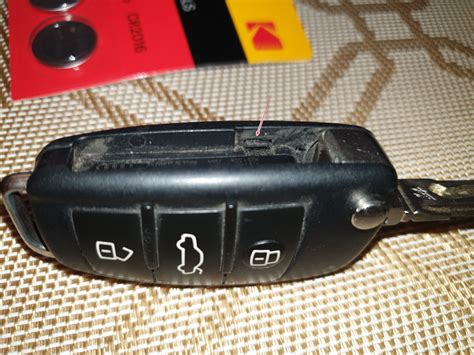 №21. Замена батарейки в ключе A4 B7 Avant — Audi A4 Avant (B7), 2 л ...