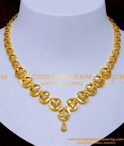 Buy New Light Weight Plain Gold Necklace Designs for Wedding