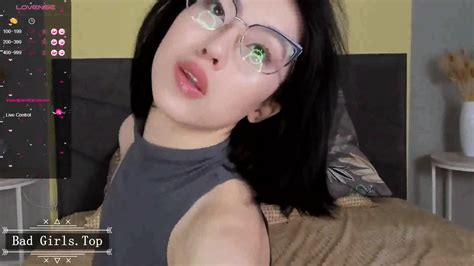 Super Hot Booty And Busty Korean Babe Show