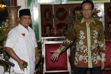 Sultan Hb X Tak Diundang Pelantikan Jokowi Jk Republika Online