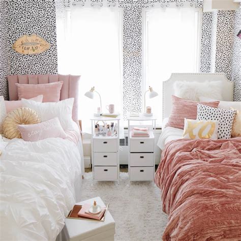 27 Insanely Trendy Dorm Room 2022 Ideas By Sophia Lee Artofit