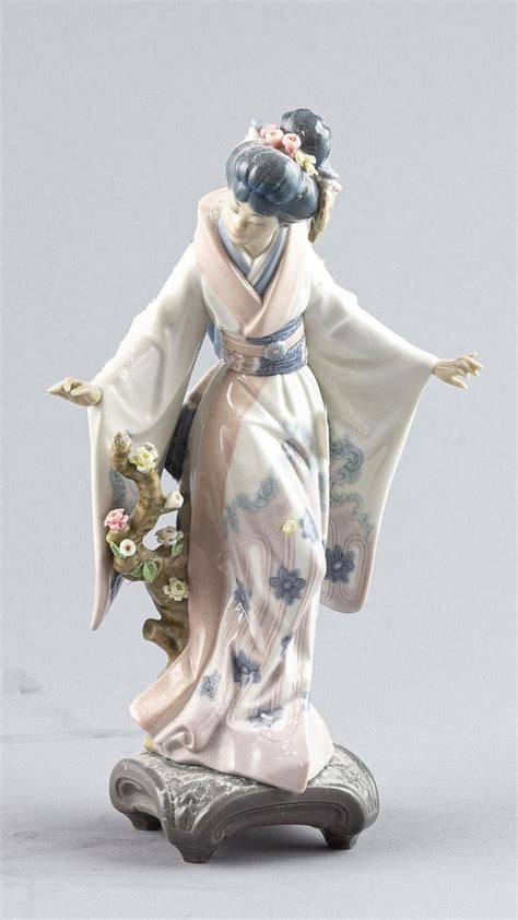 Lot Five Lladro Porcelain Figures Of Japanese Ladies