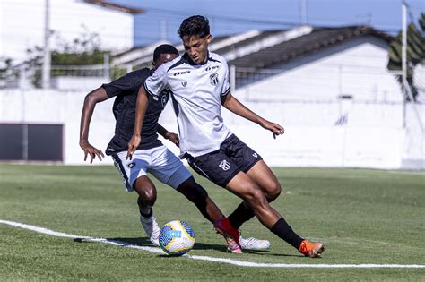 Sub Em Itaitinga Cear Superado Pelo Botafogo Rj Por A No