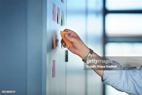 Wall Post It Photos and Premium High Res Pictures - Getty Images