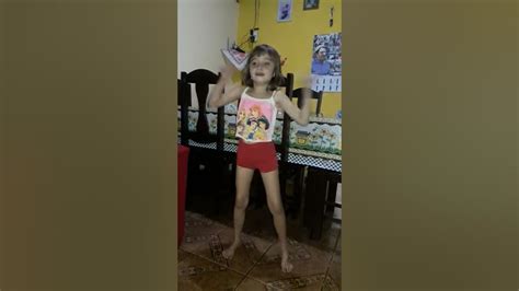 Júlia Dançando Tik Tok Youtube