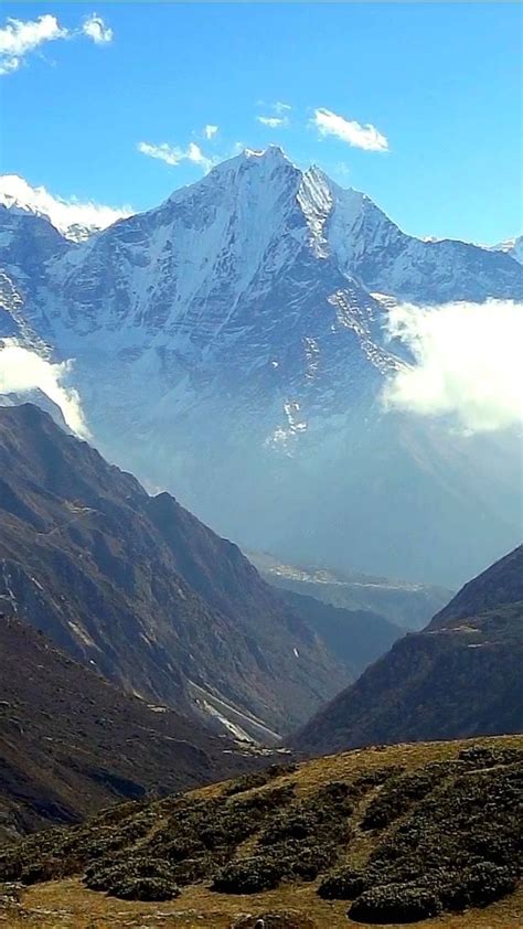 Mount Everest, Nepal/Tibet: Where Sky Meets Summit! 🏔️💫 [Video ...