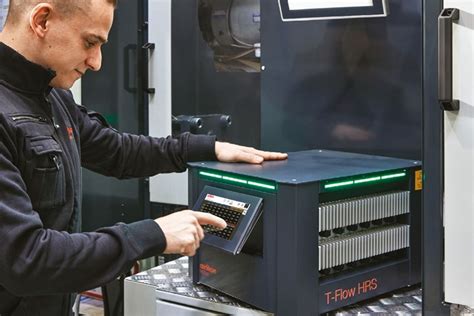 New Hot Runner Temperature Control Plastics Technology