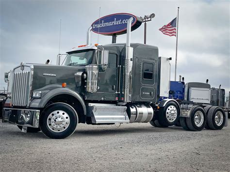 2022 KENWORTH W900 TRI AXLE SLEEPER 122128 Truck Market