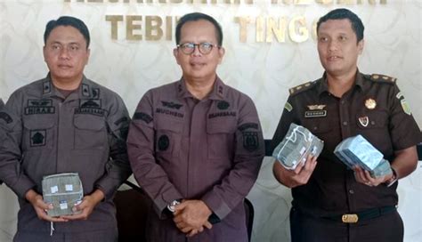 Kejari Tebingtinggi Eksekusi Uang Pengganti Dari Terpidana Kasus