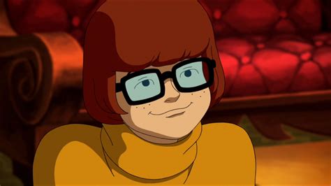 Scooby Doo Confirms Velma Is A Lesbian In New Movie Giant Freakin Robot