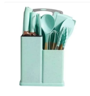 GENERICO SET PARA COCINA DE SILICONA CON MANGO DE MADERA 19 PZS VERDE