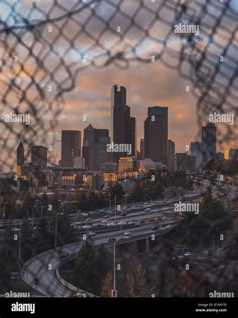 Seattle Skyline at Sunset Stock Photo - Alamy