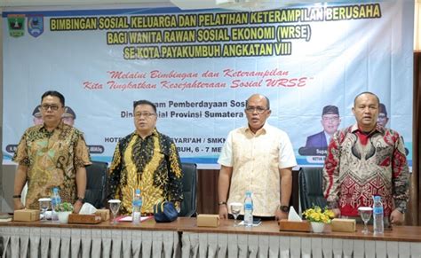 Dukung Umkm Ketua Dprd Sumbar Salurkan Pokir Untuk Pelatihan Usaha