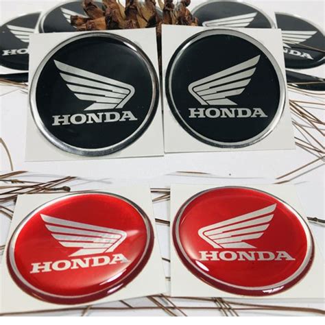 Jual Stiker Emblem Honda Warna Merah Silver Emblem Timbul Lentur D Di