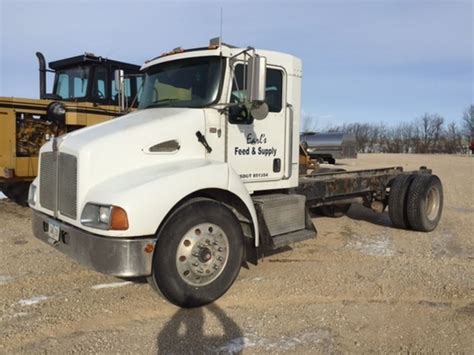 Kenworth T300 Cab Chassis Trucks For Sale Used Trucks On Buysellsearch