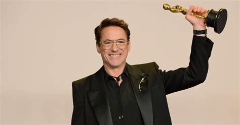 Nach Vier Jahrzehnten Robert Downey Jr Und Der Lange Weg Zum Oscar