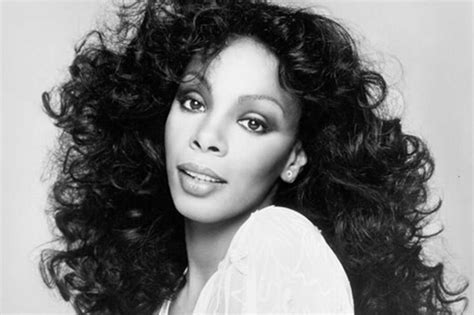 10 Best Donna Summer Songs of all time - Singersroom.com