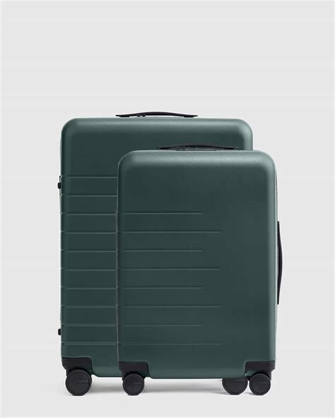 Carry-On 21" & Check-In 24" Hard Shell Suitcase Bundle