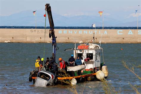 Decenas De Desaparecidos En Ischia