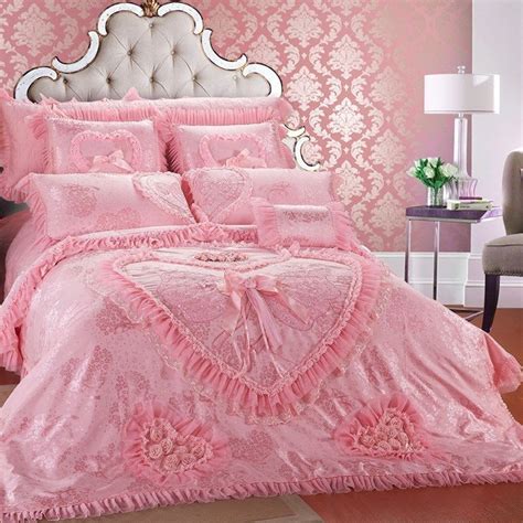 Luxury Rose Wedding Bedding Set Pink Heart Pattern Bedding Satin Duvet