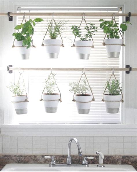 12 Fresh Ideas to Spice Up Your Kitchen With Herbs Garden - Matchness.com