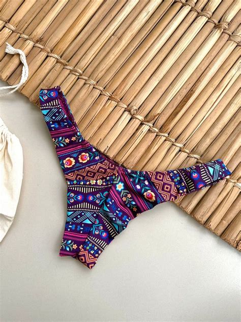 Conjunto M Calcinha Asa Delta Indígena Adoro Mar Moda Praia