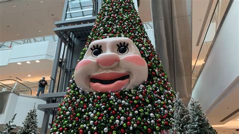 Creepiest Christmas Tree Of 2021