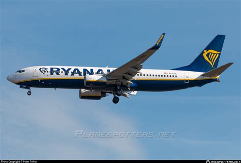 EI EGC Ryanair Boeing 737 8AS WL Photo By Peter Tolnai ID 1561913