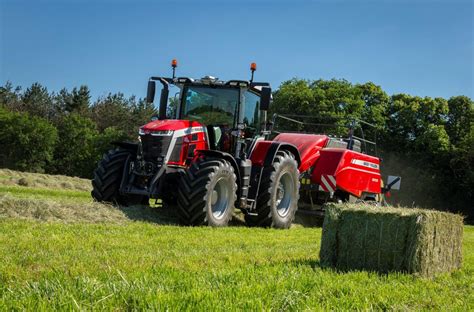 Neue Massey Ferguson 8S Serie traction das Landtechnikmagazin für