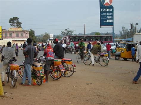 Beautiful Sceneries of Kenyan Republic: THE BEAUTY OF KAKAMEGA TOWN IN ...