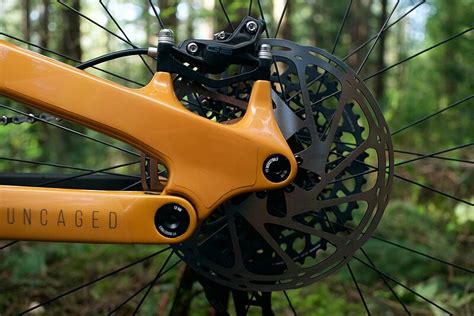 Bike Review YT Jeffsy Uncaged 8 Freehub Magazine