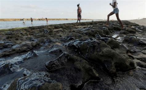 Brazils Oil Spill Remains A Mystery Safety4sea