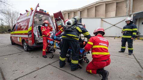 Pompierii militari se pregătesc pentru accidente cu risc chimic