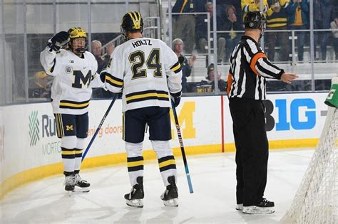 umich hockey in 2022 | Sports jersey, Jersey, Hockey