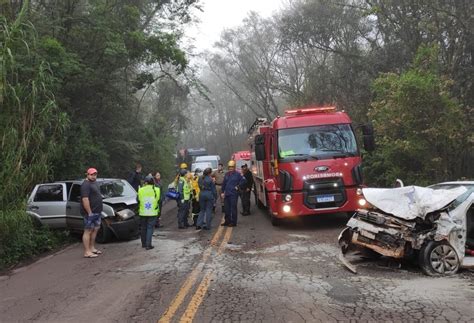 Grave acidente deixa cinco feridos no Oeste de SC Éder Luiz Notícias