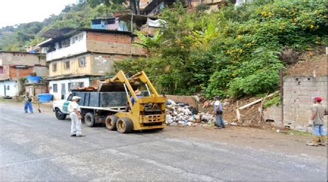 Recolectan Cerca De Una Tonelada De Basura En Santa Luc A