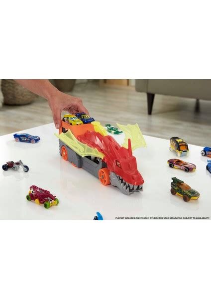 Hot Wheels Fırlatıcı ve Taşıyıcı Ejderha yaş ve Üzeri Fiyatı