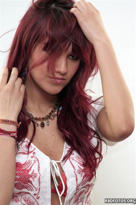 Pin De Paola Fernandes Em Dulce Maria Atrizes Mulheres