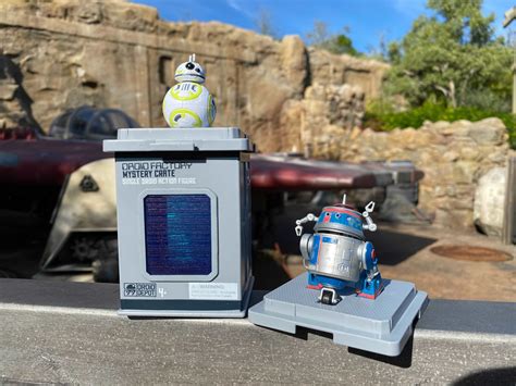 PHOTOS New Droid Factory Mystery Crate Action Figures Roll Into Star