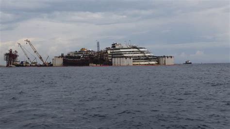 Il Time Lapse Del Rigalleggiamento Naufragio Concordia YouTube